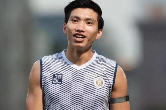 Đoàn Văn Hậu ra quyết định khó tin trước thềm AFF Cup 2022; Yokohama chèo kéo Công Phượng rời Hoàng Anh Gia Lai?