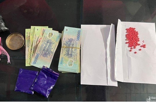 Triệt xóa ổ nhóm bán ma túy tại khu công nghiệp