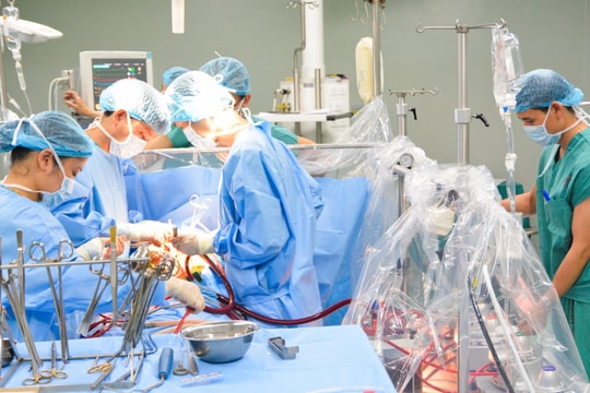 Nâng cao toàn diện công tác chăm sóc sức khoẻ người dân