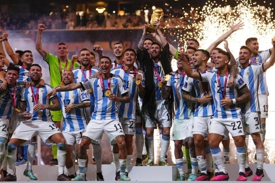 Messi đưa Argentina vô địch World Cup 2022 sau 36 năm chờ đợi