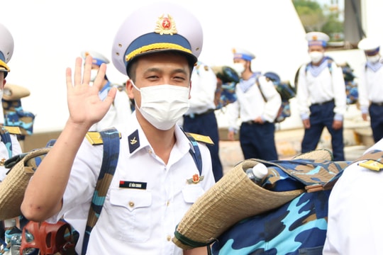 Những tâm sự xúc động trước giờ khởi hành đến với Trường Sa