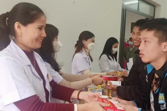 Nâng cao năng lực trợ giúp trẻ em có hoàn cảnh đặc biệt khó khăn ở Nghệ An