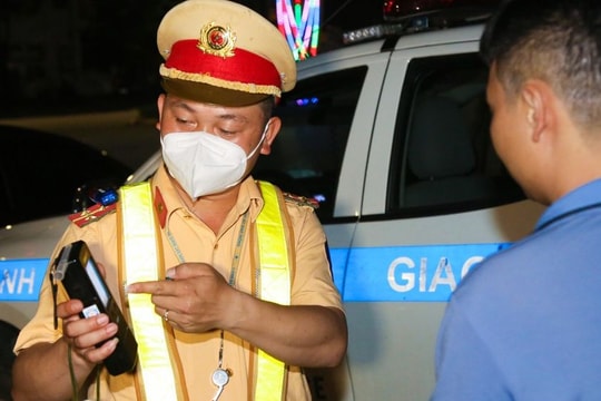 Nghệ An: Tăng cường tuần tra, kiểm soát, xử lý vi phạm nồng độ cồn, ma túy
