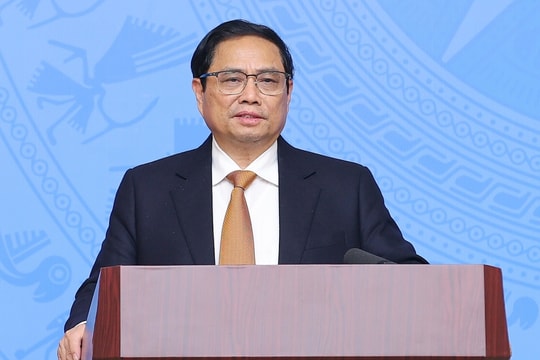 Thủ tướng Phạm Minh Chính yêu cầu không để 'dịch chồng dịch' dịp Tết