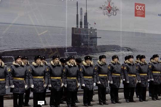 Nga hạ thủy tàu ngầm Velikiye Luki mới có khả năng mang tên lửa Kalibr