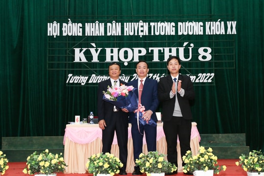 Tương Dương có tân Chủ tịch UBND huyện 