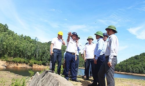 Tập huấn kiểm tra an toàn đập vừa và nhỏ dựa vào cộng đồng 