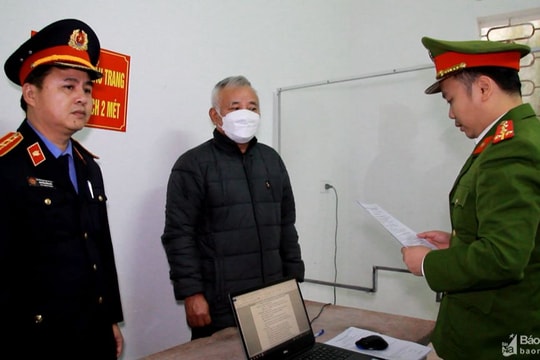 Khởi tố, bắt tạm giam 3 cán bộ thuộc Chi cục Hải quan Cửa khẩu quốc tế Nậm Cắn và 1 Phó giám đốc doanh nghiệp