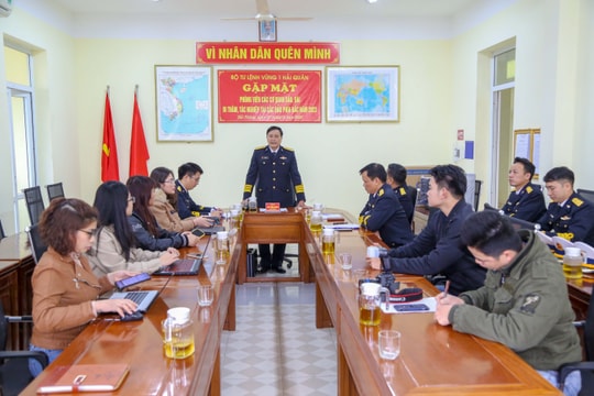Bộ Tư lệnh Vùng 1 Hải quân gặp mặt đoàn phóng viên tác nghiệp tại tuyến đảo Bạch Long Vĩ, Cát Bà