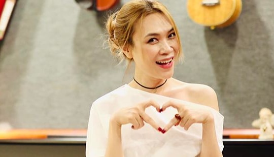 Nhan sắc 'không tuổi' của ca sĩ Mỹ Tâm