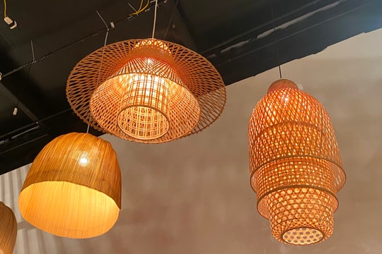  Những sản phẩm đèn lồng làm từ mây tre đan nức tiếng ở Nghệ An 