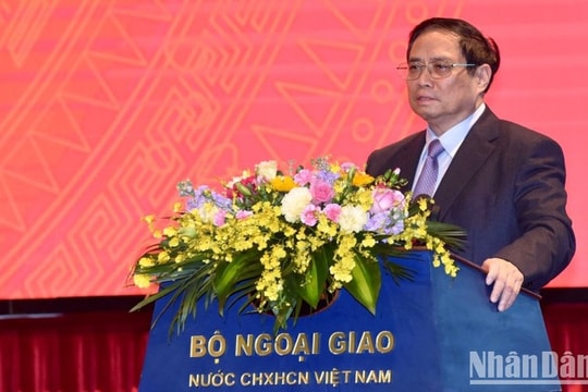 Thủ tướng Chính phủ Phạm Minh Chính: Ngành Ngoại giao phải chủ động đi trước mở đường cho phát triển đất nước