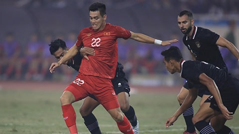 ĐT Việt Nam nhận 2 tỷ tiền thưởng; Tiến Linh được AFF vinh danh sau màn tỏa sáng rực rỡ trước Indonesia