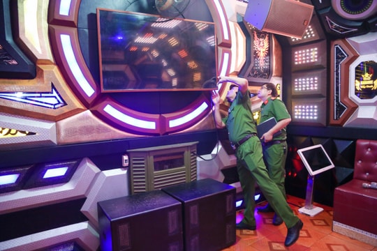 Nghệ An đình chỉ và tạm đình chỉ hoạt động 183 cơ sở karaoke, quán bar