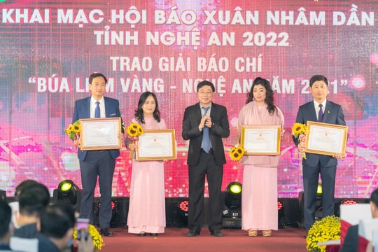 Báo chí Nghệ An nỗ lực vượt khó, đồng hành cùng sự phát triển của tỉnh nhà