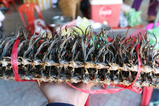 Đi chợ phiên Tam Thái, mua đặc sản vùng cao dịp Tết