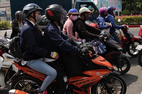 Tự lái xe về quê ăn Tết, cần lưu ý điều gì?