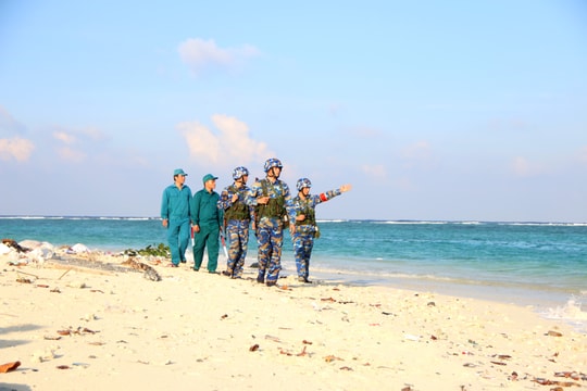 Tăng cường tuần tra bảo vệ vững chắc chủ quyền quần đảo Trường Sa 