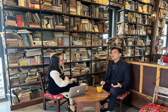 Diễn viên Việt Bắc: Sân khấu hài phải đáp ứng thị hiếu công chúng thời đại mới