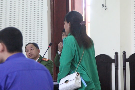 Ký ức tủi nhục của thiếu phụ khát việc làm