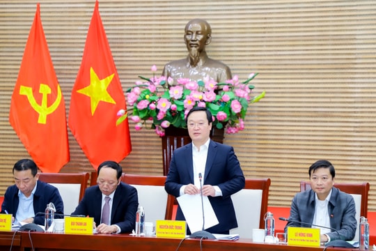 Chủ tịch UBND tỉnh Nguyễn Đức Trung: Quyết tâm cao hơn, nỗ lực lớn hơn, hành động quyết liệt hơn để hoàn thành các mục tiêu, chỉ tiêu đề ra