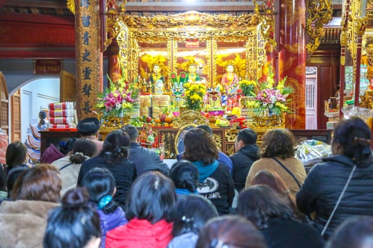 Nghệ An: Ngăn ngừa hoạt động mê tín dị đoan dịp lễ hội đầu năm