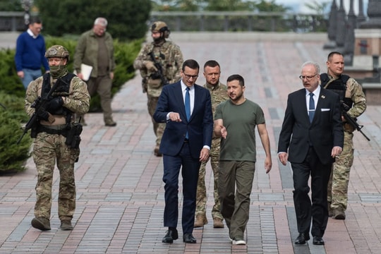 Cú sốc đối với trật tự lâu nay của châu Âu