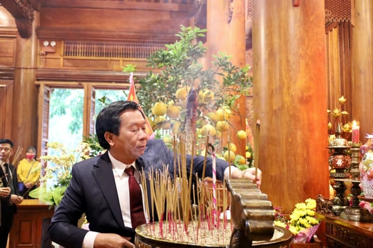 Nhiều hoạt động kỷ niệm 93 năm ngày thành lập Đảng