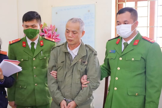 Bắt gã đàn ông có 3 tiền án thuê xe taxi lên biên giới mua 4 kg ma tuý đá