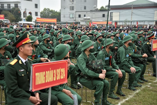 Sáng nay 7/2, Nghệ An tổ chức lễ giao, nhận quân với 3.102 công dân lên đường nhập ngũ