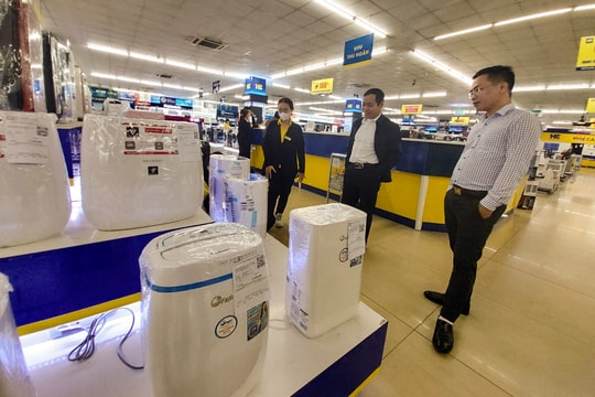 Nghệ An: Thời tiết nồm ẩm, thị trường máy sấy, máy hút ẩm sôi động