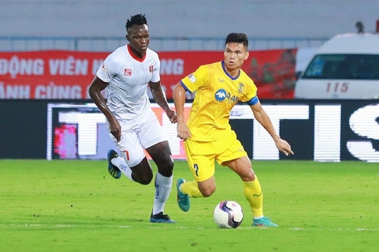 Sông Lam Nghệ An gặp Câu lạc bộ Hải Phòng: Bài toán hàng công