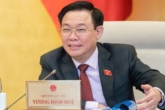 Chủ tịch Quốc hội: 'Bảo ký mà không được nói gì thêm thì làm sao ký được'