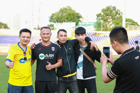 Bàn về màn 'khởi động' của đội bóng xứ Nghệ 