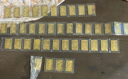 Người giúp việc trộm 47 lượng vàng của chủ nhà