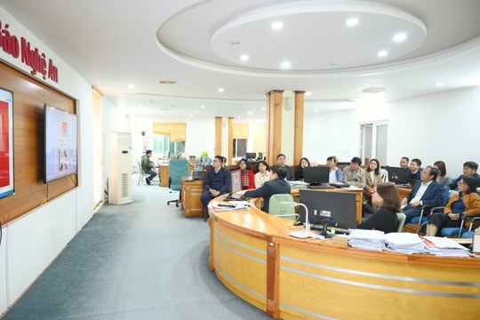 Đoàn công tác Báo Thừa Thiên Huế thăm và làm việc với Báo Nghệ An