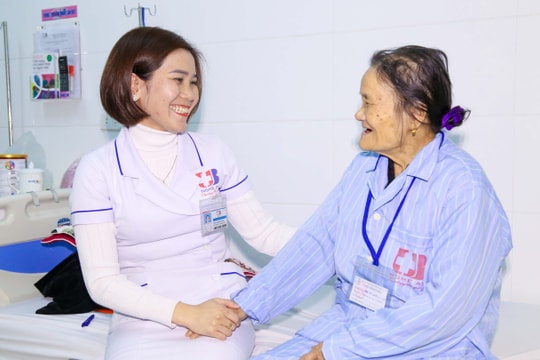 Sáng kiến giảm bớt đau đớn cho người bệnh ung thư vú của cán bộ, nhân viên y tế