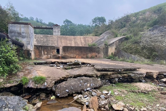 Đập thủy lợi tiền tỷ ở Thanh Chương xuống cấp trầm trọng
