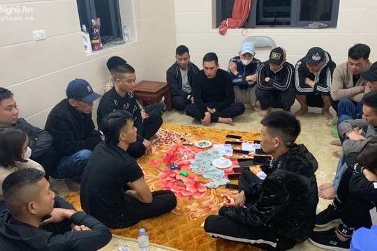 Nghệ An: Triệt phá ổ nhóm đánh bạc, bắt giữ hàng chục đối tượng