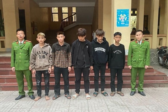 Nghệ An: Nhanh chóng bắt giữ nhóm đối tượng ném vỡ kính nhiều xe ô tô khách