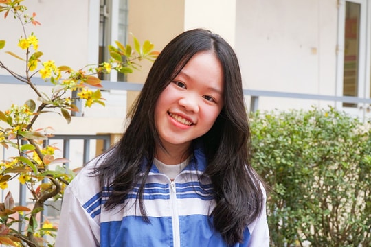 Thủ khoa Ngữ văn thích phản biện