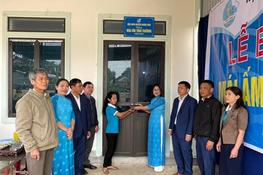 Bàn giao nhà mái ấm tình thương cho hội viên phụ nữ nghèo tại huyện Nghĩa Đàn