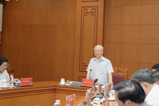 Ban Bí thư khai trừ Đảng cán bộ suy thoái đạo đức, lối sống