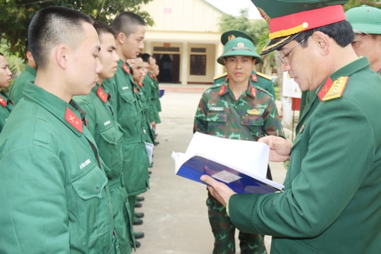 Bộ Chỉ huy Quân sự tỉnh kiểm tra công tác huấn luyện chiến sĩ mới