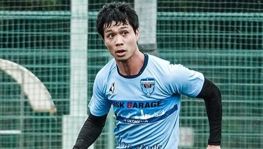 Công Phượng dự bị trong trận gặp Sanfrecce Hiroshima; U23 Việt Nam đối đầu UAE và Iraq trước thềm SEA Games 32