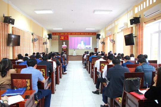 Tích cực xây dựng hệ giá trị quốc gia, văn hóa và chuẩn mực con người Việt Nam 