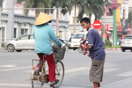 Thành phố Vinh loay hoay xử lý vấn nạn người ăn xin