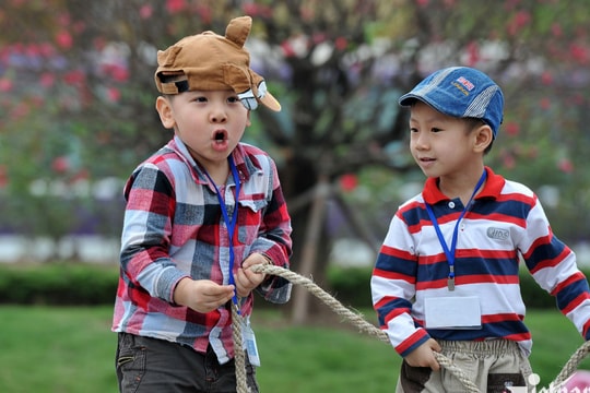 Muốn tăng chiều cao cho trẻ, cha mẹ đừng bỏ qua 6 bí quyết này