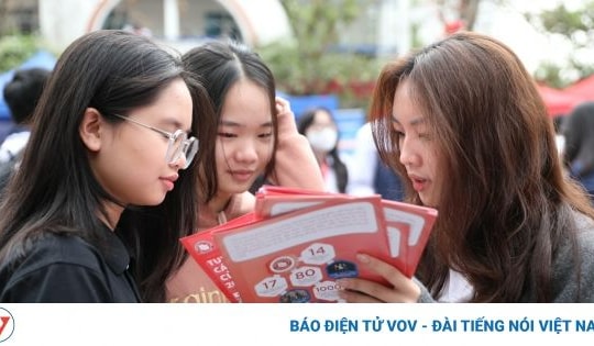 Đào tạo sư phạm: Nơi nợ tiền trợ cấp, chỗ có tiền sinh viên không dám nhận