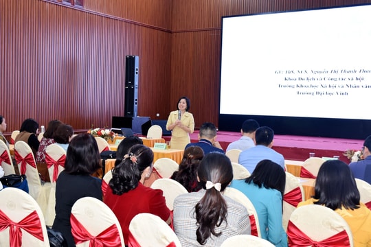 Nghệ An: Gần 200 học viên được tập huấn quản lý điểm đến và kỹ năng giao tiếp, ứng xử với khách du lịch 